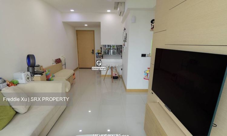 Tree House thumbnail photo